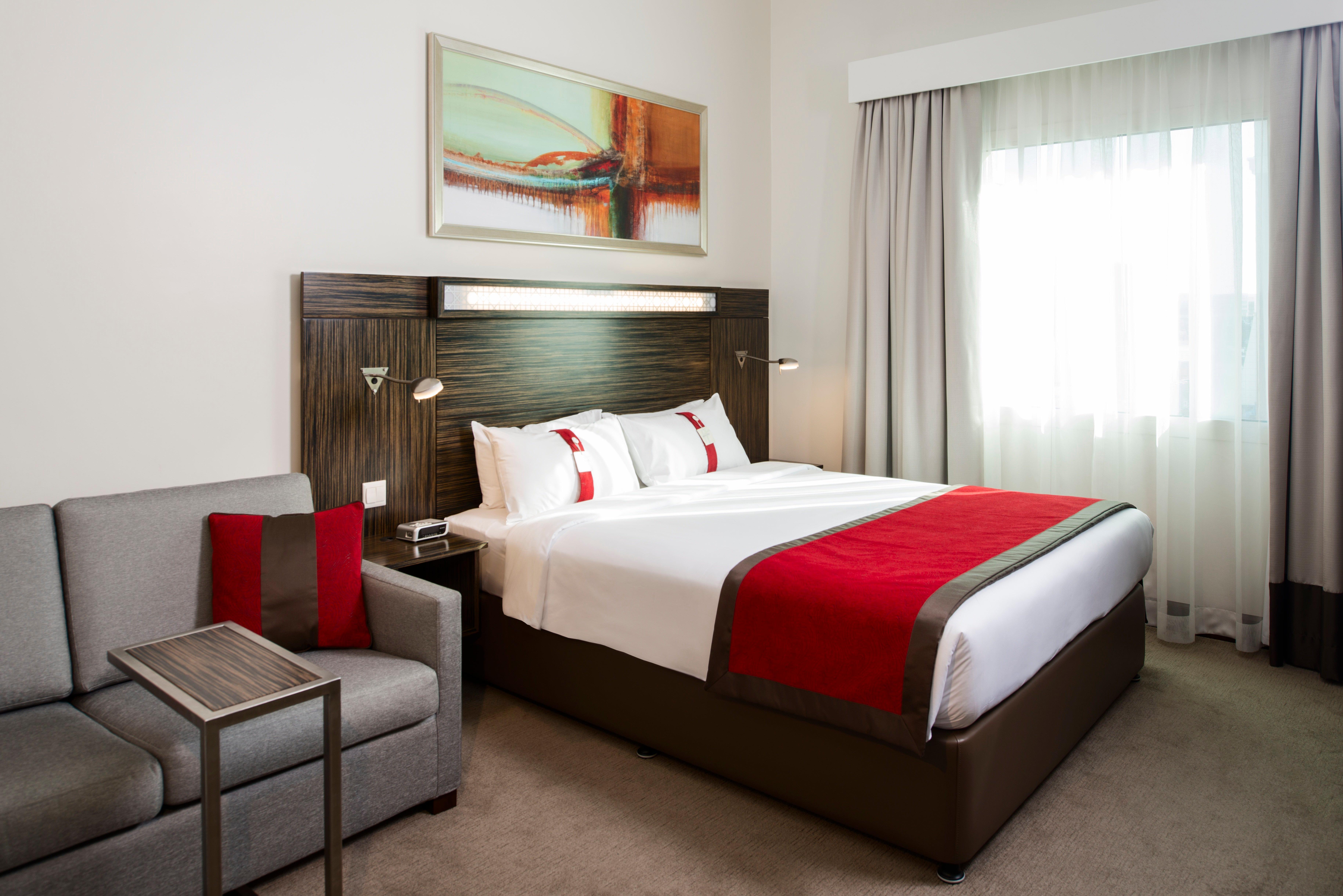 Holiday Inn Express Dubai Internet City By Ihg Zewnętrze zdjęcie
